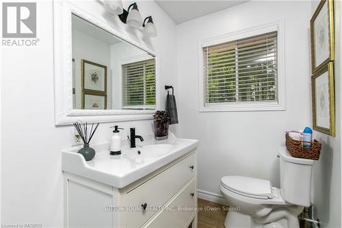 7 Sandy Pines Trail, South Bruce Peninsula, ON - Indoor Photo Showing Bathroom