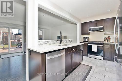 44 Anderson Crescent, Stratford (Ellice), ON - Indoor Photo Showing Kitchen With Upgraded Kitchen