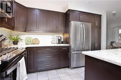 44 Anderson Crescent, Stratford (Ellice), ON - Indoor Photo Showing Kitchen