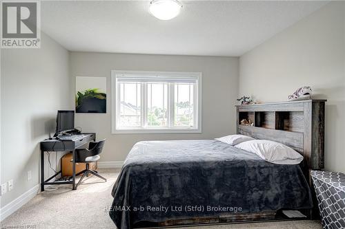 44 Anderson Crescent, Stratford (Ellice), ON - Indoor Photo Showing Bedroom