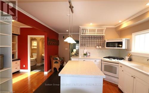 223 Mornington Street, Stratford, ON - Indoor Photo Showing Kitchen