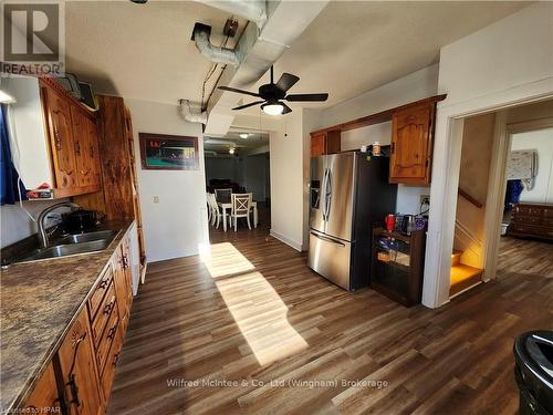 587 Gough Street, Huron-Kinloss (Lucknow), ON - Indoor Photo Showing Kitchen With Double Sink