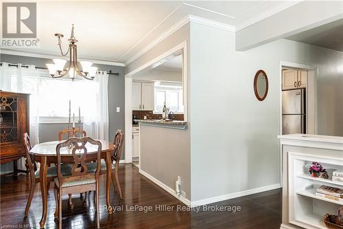 35 Dawson Street, Stratford, ON - Indoor Photo Showing Dining Room