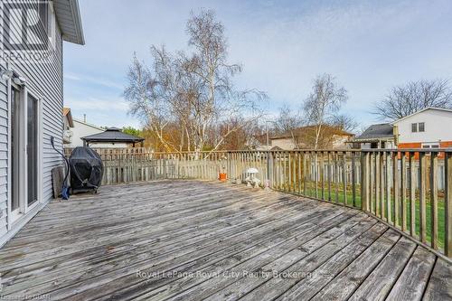 6 Hollyberry Place, Guelph (Parkwood Gardens), ON - Outdoor With Deck Patio Veranda With Exterior