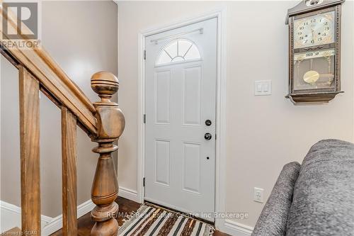 32 Walnut Lane, Brant, ON - Indoor Photo Showing Other Room