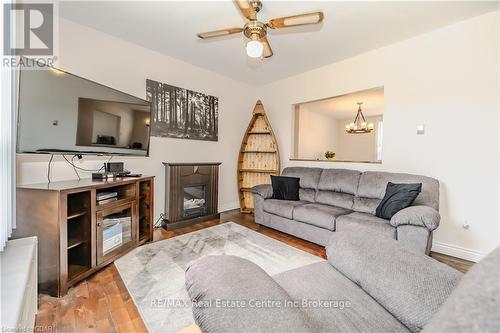 32 Walnut Lane, Brant, ON - Indoor Photo Showing Living Room With Fireplace