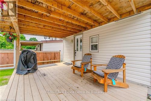 32 Walnut Lane, Brant, ON - Outdoor With Deck Patio Veranda With Exterior