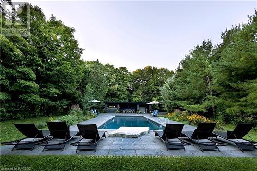 3476 Garden Of Eden Road, Clearview, ON - Outdoor With In Ground Pool With Backyard