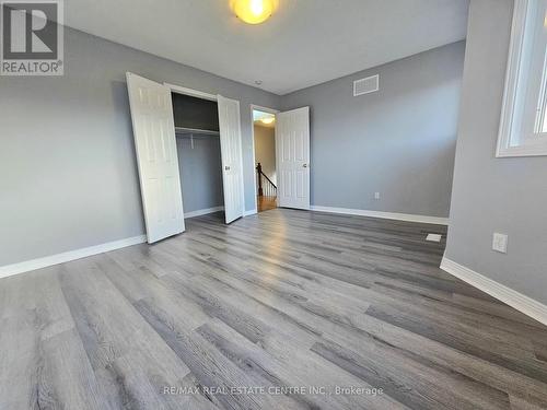 486 Dicenzo Drive, Hamilton, ON - Indoor Photo Showing Other Room