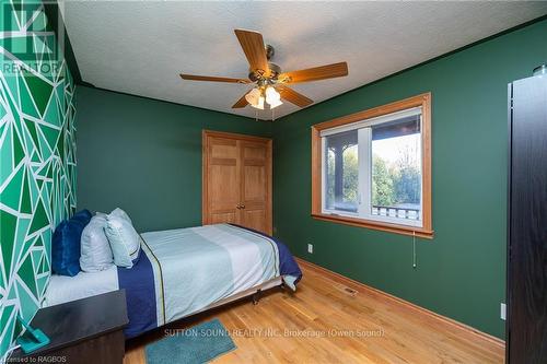 342468 Concession 14, Georgian Bluffs, ON - Indoor Photo Showing Bedroom