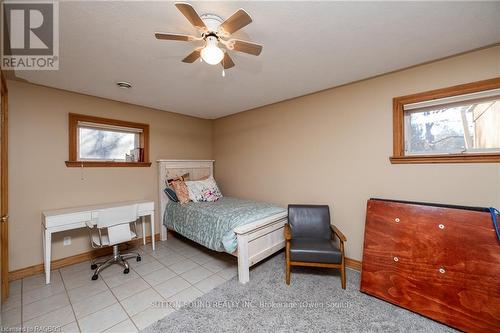 342468 Concession 14, Georgian Bluffs, ON - Indoor Photo Showing Bedroom