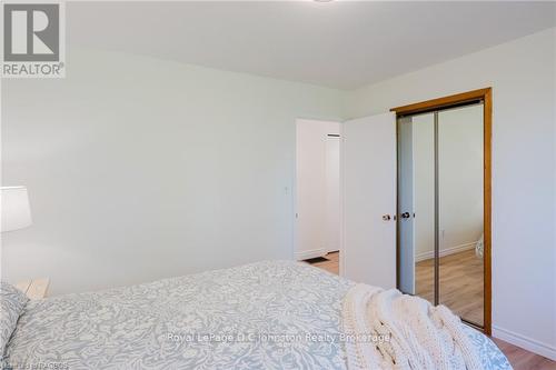 7199 Highway 21, South Bruce Peninsula, ON - Indoor Photo Showing Bedroom