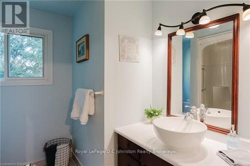 7199 Highway 21, South Bruce Peninsula, ON - Indoor Photo Showing Bathroom