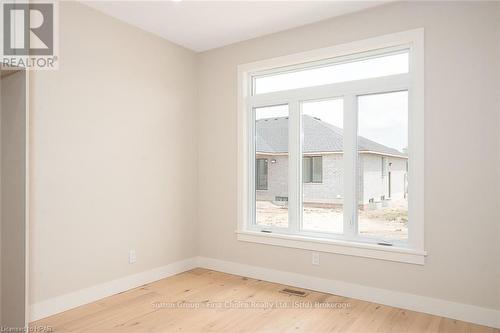 15 Kastner Street, Stratford (Ellice), ON - Indoor Photo Showing Other Room