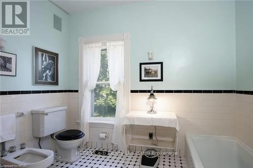 5260 Line 36, Perth East (42 - Ellice Twp), ON - Indoor Photo Showing Bathroom