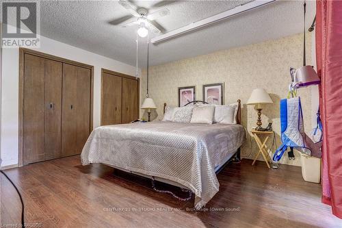 989 Silver Lake Rd, South Bruce Peninsula, ON - Indoor Photo Showing Bedroom