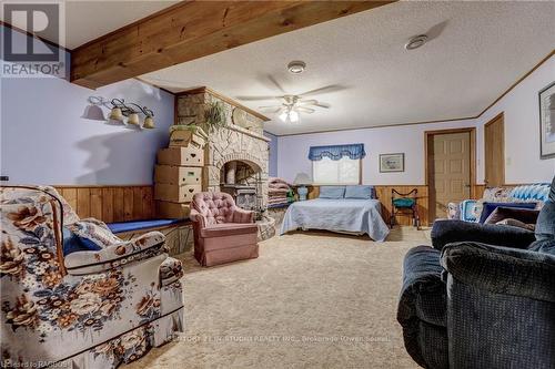 989 Silver Lake Rd, South Bruce Peninsula, ON - Indoor