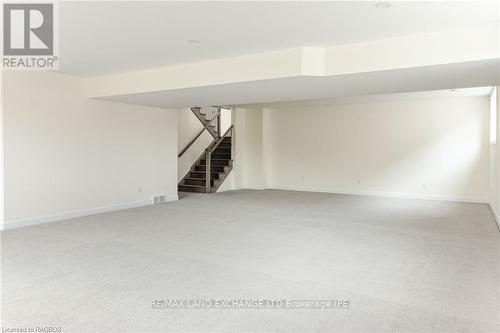 358 Mclean Crescent, Saugeen Shores, ON - Indoor Photo Showing Other Room