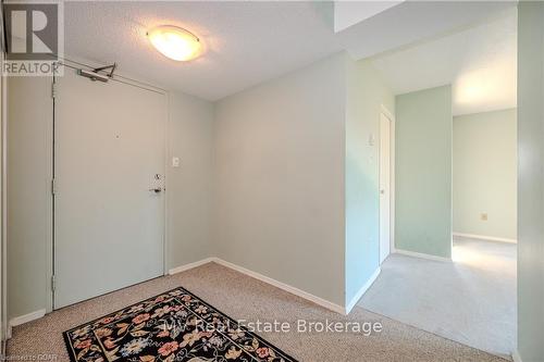 402 - 93 Westwood Road, Guelph (West Willow Woods), ON - Indoor Photo Showing Other Room