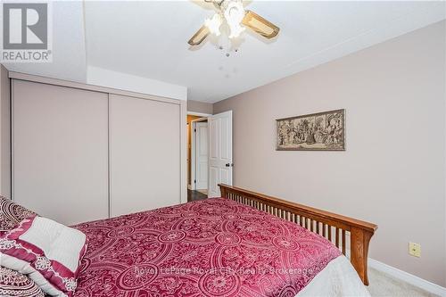 401 - 8 Christopher Court, Guelph (Hanlon Creek), ON - Indoor Photo Showing Bedroom