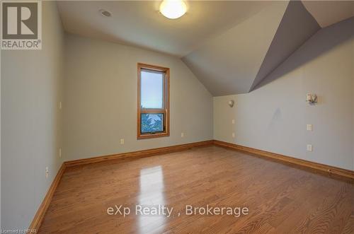 311371 Hwy 6, Southgate, ON - Indoor Photo Showing Other Room