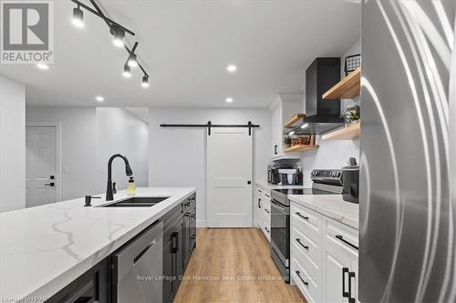 793 Bryans Drive, Huron East (Brussels), ON - Indoor Photo Showing Kitchen With Double Sink With Upgraded Kitchen