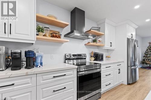 793 Bryans Drive, Huron East (Brussels), ON - Indoor Photo Showing Kitchen With Upgraded Kitchen