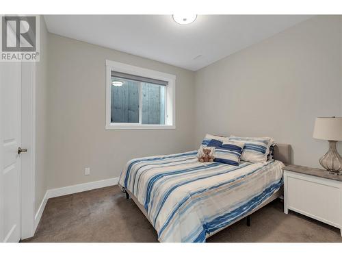 224 Lost Creek Court, Kelowna, BC - Indoor Photo Showing Bedroom