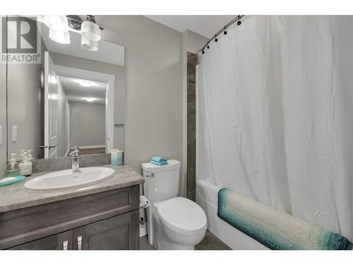 224 Lost Creek Court, Kelowna, BC - Indoor Photo Showing Bathroom