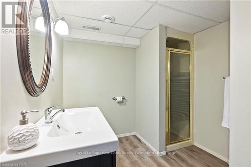 3012 Brookhaven Drive, Howick, ON - Indoor Photo Showing Bathroom