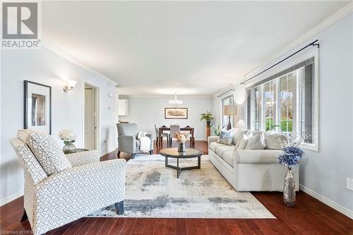 3012 Brookhaven Drive, Howick, ON - Indoor Photo Showing Living Room