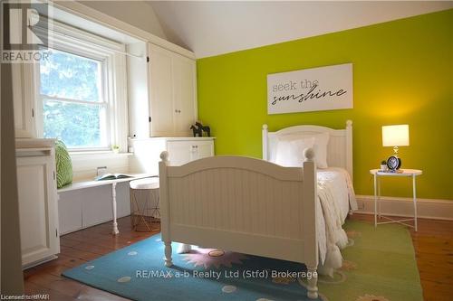 310 Northumberland Street, North Dumfries, ON - Indoor Photo Showing Bedroom