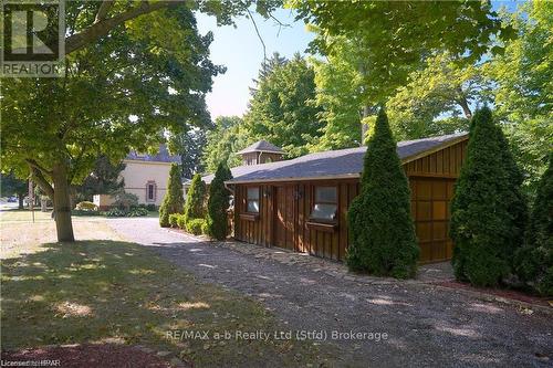 310 Northumberland Street, North Dumfries, ON - Outdoor