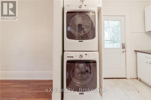 385 Douro Street, Stratford, ON - Indoor Photo Showing Laundry Room