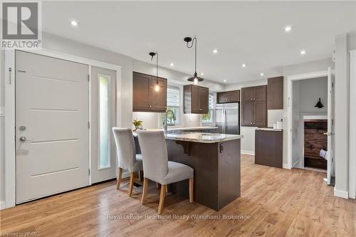 87 George Street N, Minto (Harriston), ON - Indoor Photo Showing Kitchen