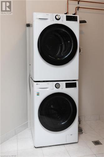 251 - 55 Downie Street, Stratford, ON - Indoor Photo Showing Laundry Room