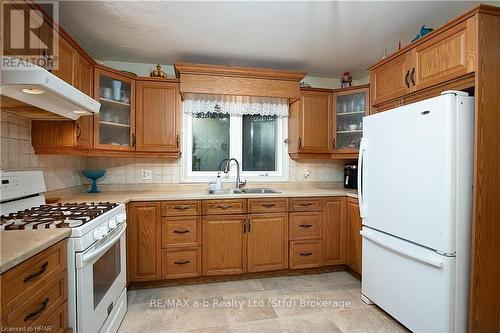 166 Cobourg Street, Stratford, ON - Indoor Photo Showing Kitchen With Double Sink