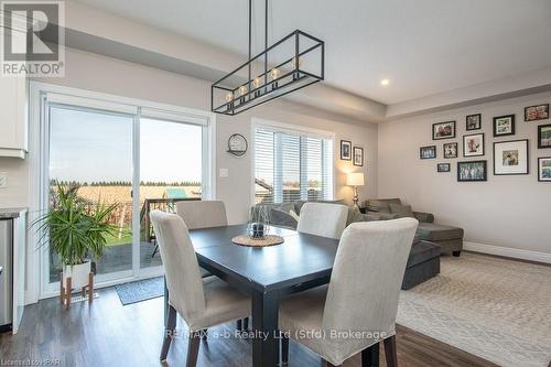 36 Ahrens Drive, Stratford (Downie), ON - Indoor Photo Showing Dining Room