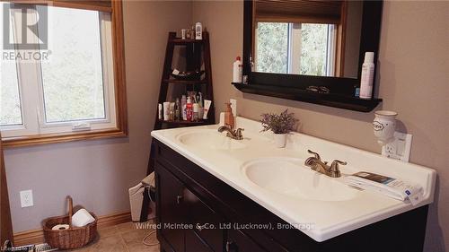 86347 Kingsbridge Line, Ashfield-Colborne-Wawanosh (Ashfield), ON - Indoor Photo Showing Bathroom