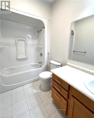 254 - 55 Downie Street, Stratford, ON - Indoor Photo Showing Bathroom