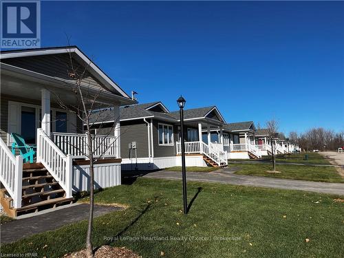 19 Blfs Vw Boulevard, Ashfield-Colborne-Wawanosh (Colborne), ON - Outdoor With Deck Patio Veranda