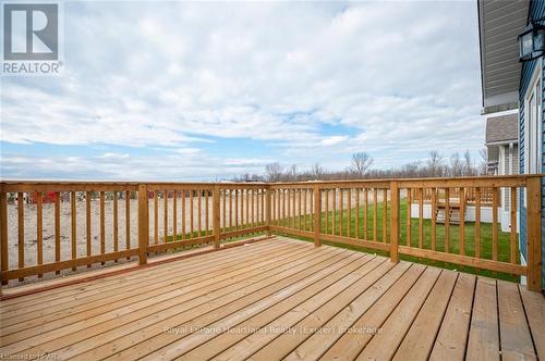 19 Blfs Vw Boulevard, Ashfield-Colborne-Wawanosh (Colborne), ON - Outdoor With Deck Patio Veranda With Exterior