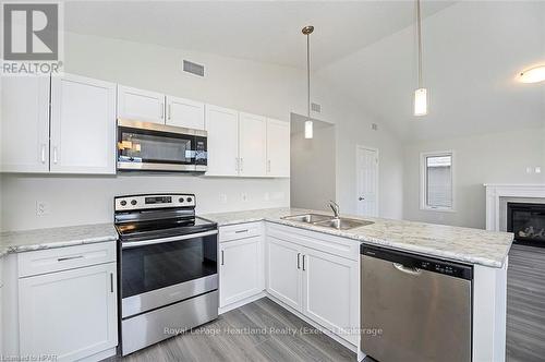 19 Blfs Vw Boulevard, Ashfield-Colborne-Wawanosh (Colborne), ON - Indoor Photo Showing Kitchen With Double Sink