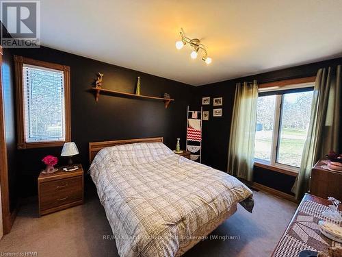 84332 Mcnabb Line, Huron East (Grey), ON - Indoor Photo Showing Bedroom