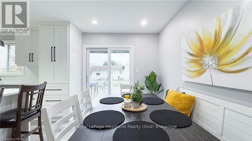 56 Albert Street, West Perth (Mitchell), ON - Indoor Photo Showing Dining Room