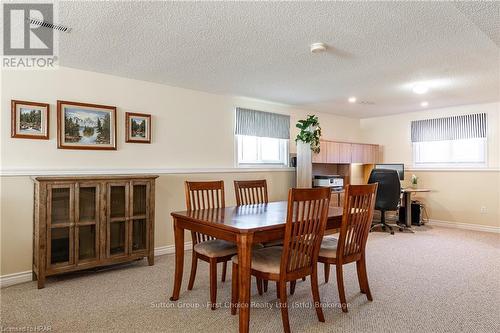 187 Blenheim Court, West Perth (Mitchell), ON - Indoor Photo Showing Dining Room