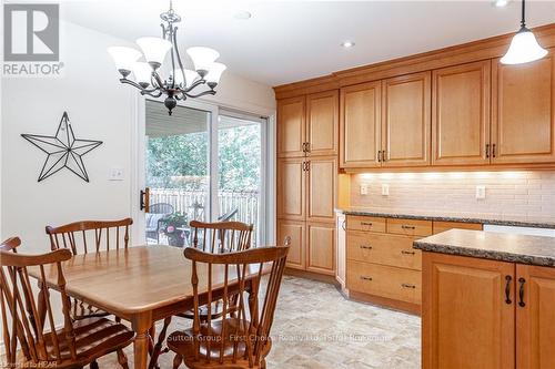 187 Blenheim Court, West Perth (Mitchell), ON - Indoor Photo Showing Dining Room