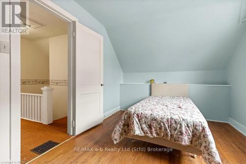 75 Youngs Street, Stratford, ON - Indoor Photo Showing Bedroom