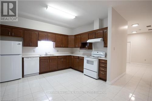 351 - 55 Downie Street, Stratford, ON - Indoor Photo Showing Kitchen