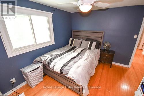 39 Park Lane Drive, Stratford, ON - Indoor Photo Showing Bedroom